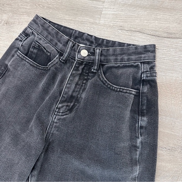 Princess Polly Jeans - Size 25 - Picture 4 of 8